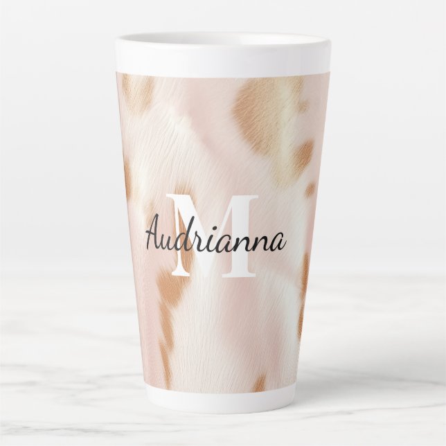 Caneca De Café Latte Monograma de Cowhide da Moça Rosa-Rosa-Esbranquiça (Frente)