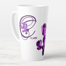 Caneca De Café Latte Monograma de flores roxas Nome da Claire personali