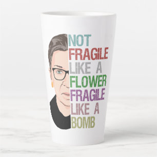 Caneca De Café Latte Não frágil como uma flor frágil como uma bomba