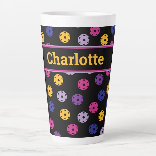 Caneca De Café Latte Neon on black pickleball, nome personalizado lata (Frente)