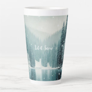 Caneca De Café Latte Neve no inverno, lago de montanha