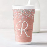 Caneca De Café Latte Nome do Monograma do Glitter Metálico Brutado Dour<br><div class="desc">Personalize facilmente este design de caneca latta,  moda,  moída em lata,  com brilho bonito prateado em um fundo metálico escovado em rosa.</div>