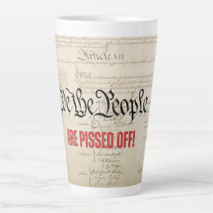 Caneca De Café Latte Nós, as Pessoas, ficamos irritadas com a aparência