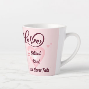 Caneca De Café Latte O amor é paciente, o amor é gentil, nunca falha a