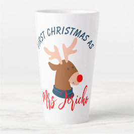 Caneca De Café Latte O nosso primeiro Natal como o Sr. e a Sra. Newlywi