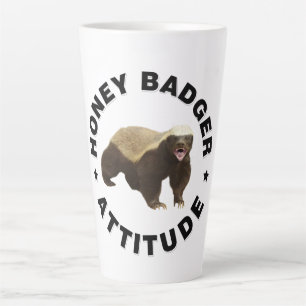 Caneca De Café Latte O texugo do mel tem atitude