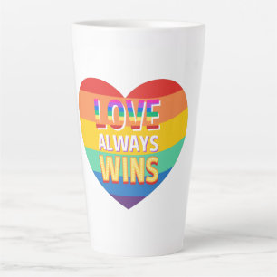 Caneca De Café Latte Orgulho gay - o amor sempre vence. Cor do arco-íri