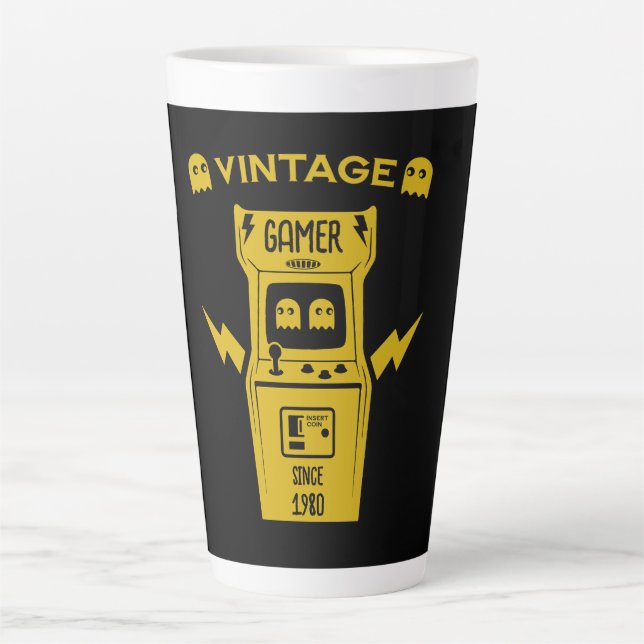 Caneca De Café Latte Over The Hill Gamers Birthday (Frente)