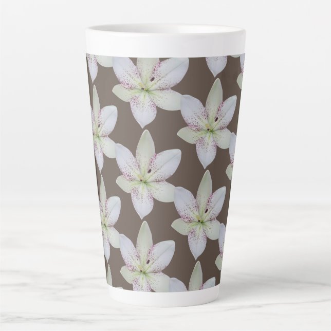 Caneca De Café Latte Padrão de Flor Lilar de Raiva Branca Moderna (Frente)