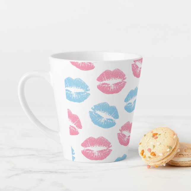Caneca De Café Latte Padrão de Lábios Azul e Rosa, Batom, Beijo (In Situ)