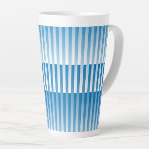Caneca De Café Latte Padrão de Listras Brancas Azuis