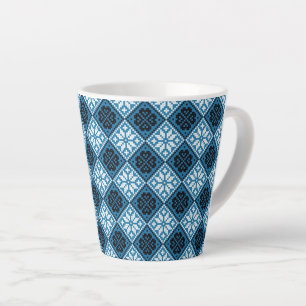 Caneca De Café Latte Padrão estoniano azul preto e branco Mitten