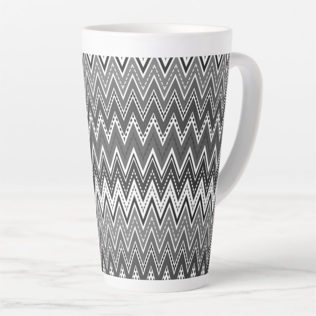 Caneca De Café Latte Padrão geométrico ziguezague preto e branco (Ângulo direito)