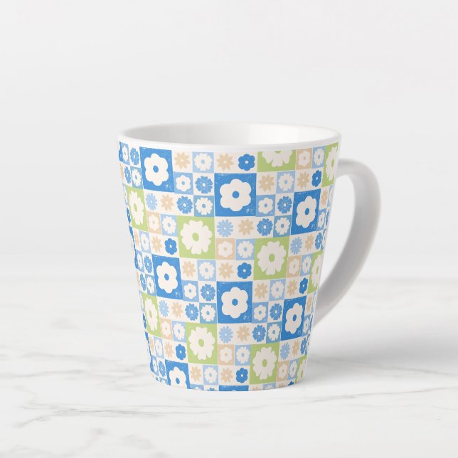 Caneca De Café Latte Pétalas em Silêncio 06. Padrão floral.  (Ângulo direito)