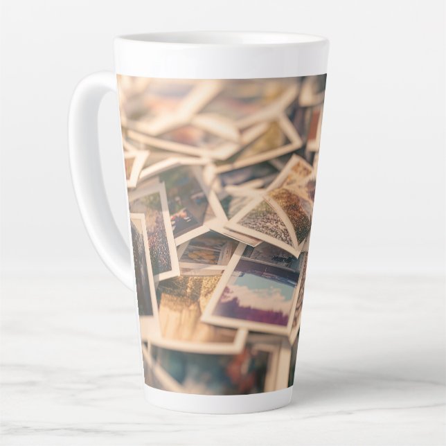 Caneca De Café Latte Pilha de Fotografias Antigas (Ângulo esquerdo)
