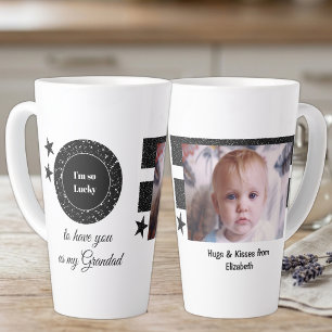 Caneca De Café Latte Preto branco tão sortudo Avô com foto