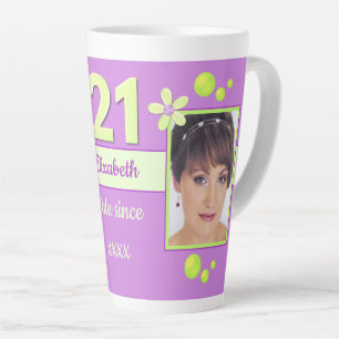 Caneca De Café Latte Púrpura e verde com aniversário de 21 anos de no