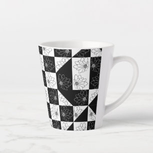 Caneca De Café Latte Quadro de controlo monocromático e padrão floral d