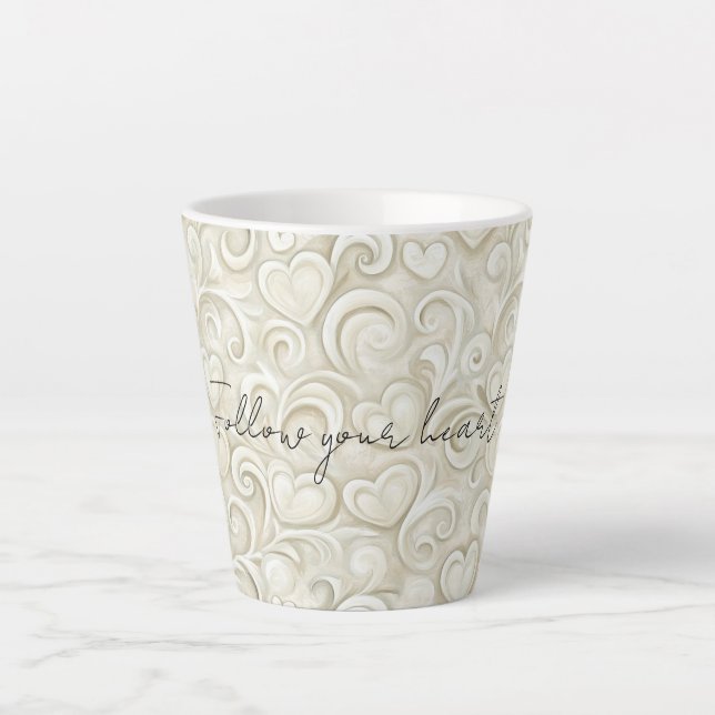 Caneca De Café Latte Redemoinho de Coração Chic Romântico (Frente)