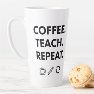 Caneca De Café Latte Repetir Ensino de Café - Professora Minimalista