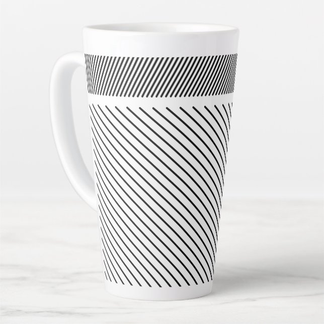 Caneca De Café Latte Ritmo Diagonal em Preto e Branco (Ângulo esquerdo)