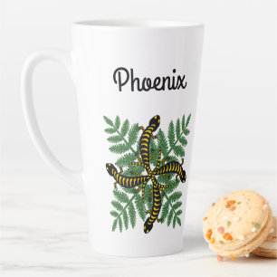 Caneca De Café Latte Salamandras e folhas de samambaia floresta Nome Pe