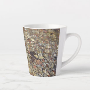 Caneca De Café Latte Seixos no Taylor Creek Fotografia da Natureza