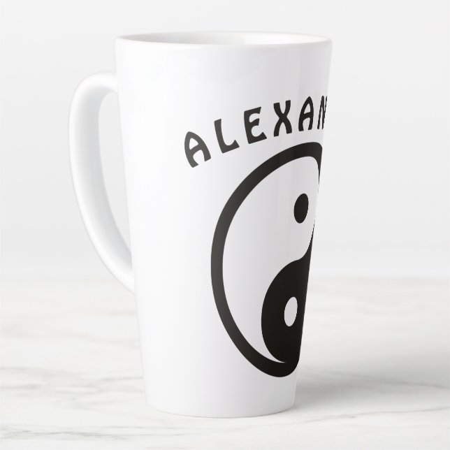 Caneca De Café Latte Símbolo Yin Yang - design de tatuagem sólida (Ângulo esquerdo)