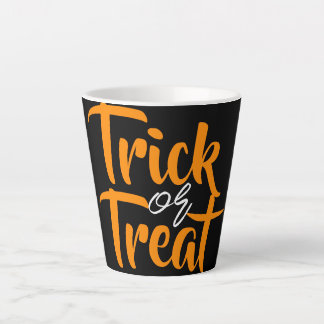 Caneca De Café Latte Simples truque ou tratar a família de Halloween