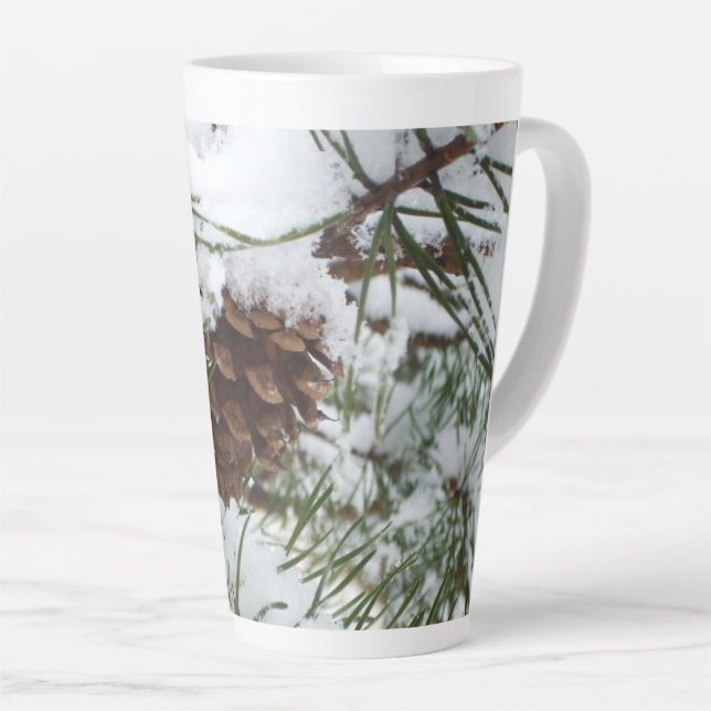 Caneca De Café Latte Snowy Pine Cone I Winter Nature Photoshop (Ângulo direito)