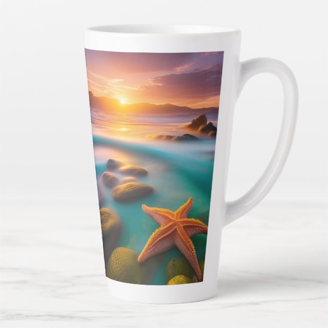 Caneca De Café Latte Starfish na praia no Dawn (Direita)