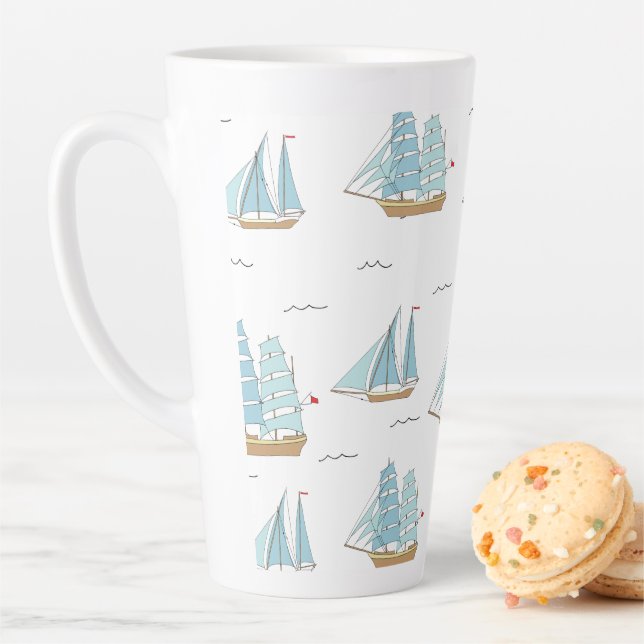 Caneca De Café Latte Summer Seatime Cute yachts with sail (In Situ)
