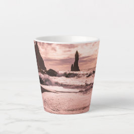 Caneca De Café Latte Sunset na praia de areia negra de Reynisfjara, Isl