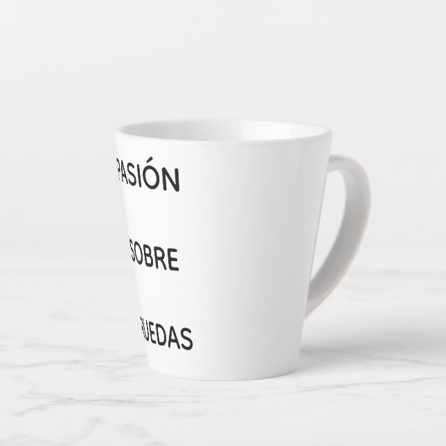 Caneca De Café Latte Taza con frase del mundo del motor  (Ângulo direito)