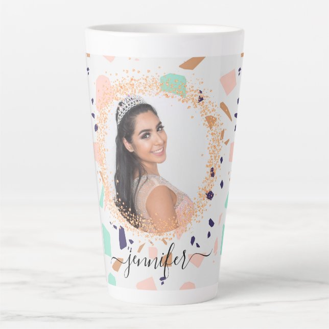 Caneca De Café Latte Terrazzo rosa gold hort, foto-name script (Frente)