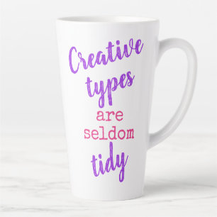 Caneca De Café Latte Tipos criativos raramente são coloridos latinos