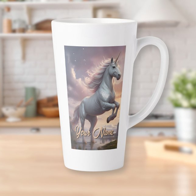 Caneca De Café Latte Unicórnio Branco Místico Personalizado (Personalized Mystic White Unicorn Latte Mug)