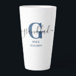 Caneca De Café Latte Vovô Elegante Script Monograma Azul<br><div class="desc">Uma caneca tardia para um novo avô ou para um que já há muito foi estabelecido! que você pode personalizar com a data em que eles se tornaram avós. Esta design minimalista de tendências tem uma paleta de cores moderna de azul, preto e branco. Ele tem um monograma do avô,...</div>