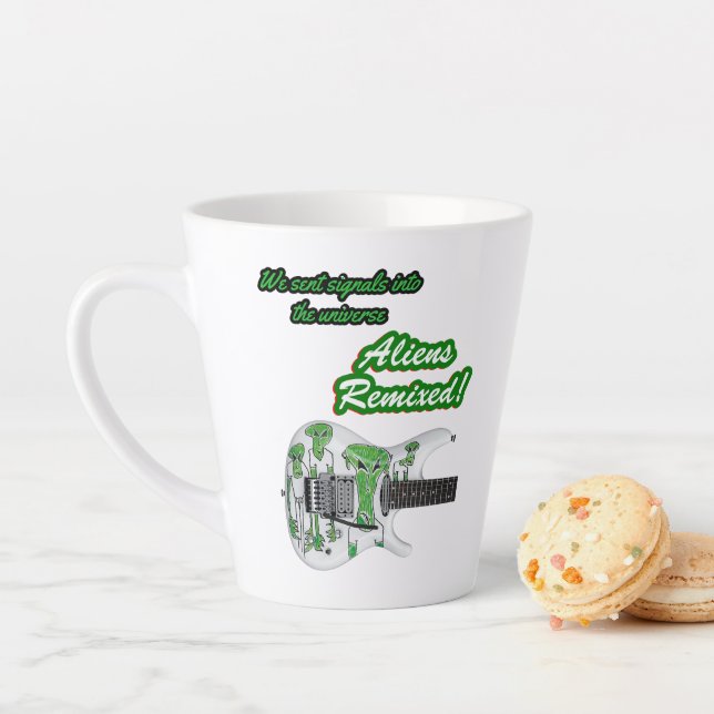 Caneca De Café Latte "We sent signals into the universe. Aliens Remixed (In Situ)