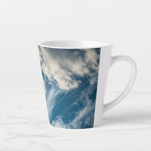 Caneca De Café Latte Wispy Cirrus Clouds and Blue Sky - Skyscape Fine A
