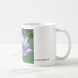 Caneca De Café Lavanda Lotus em jardins aquáticos de Kenilworth