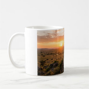 Caneca de Café Leão Macho Orgulhoso em Pé sobre Ro