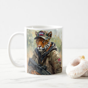 Caneca De Café Legal MAGA Grande Gato com Arma e Camuflagem JAGUA