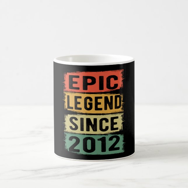 Caneca De Café Lenda Épica Desde 2012 Vintage Presente de Anivers (Centro)
