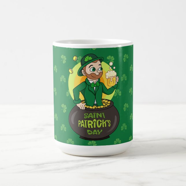Caneca De Café Leprecaína de desenho animado em pote de ouro segu (Centro)