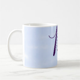 Caneca De Café Letra de monograma de nome em aquarela pastel roxa