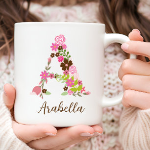 Caneca De Café Letra Floral Personalizada A Monograma Flor Rosa