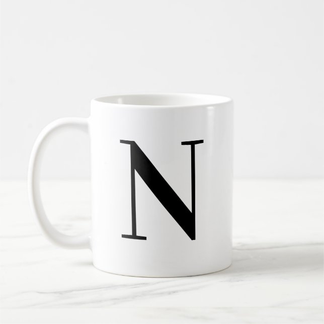 Caneca De Café Letra N de Monograma Preto Personalizado (Esquerda)