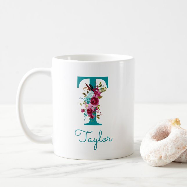 Caneca De Café Letra T Floral Rosa Turquesa (Com Donut)