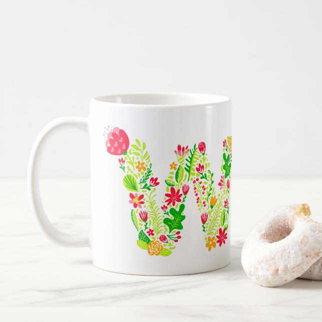 Caneca De Café Letra W em Flores Mug de Café (Com Donut)